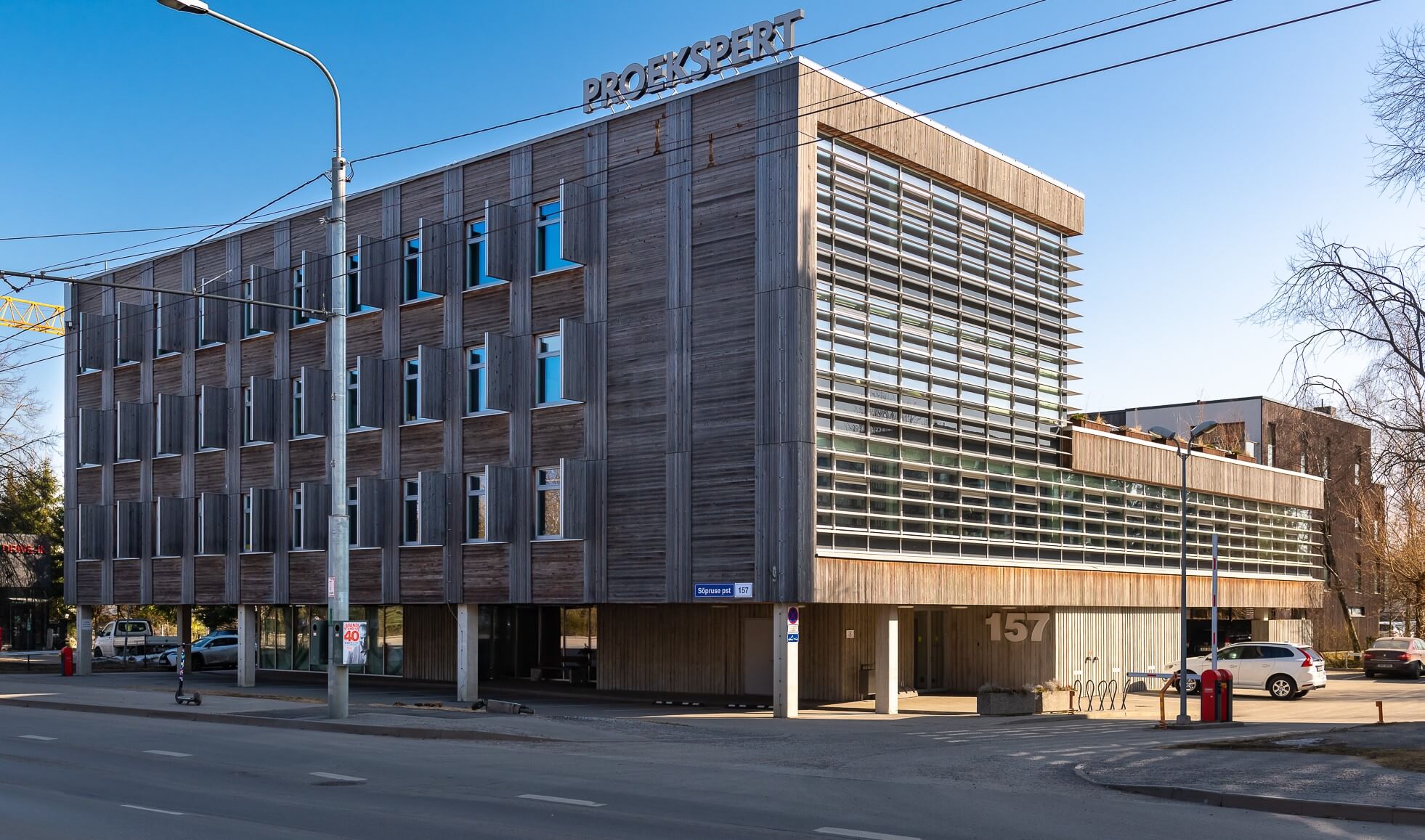 Office building at Sõpruse pst 157